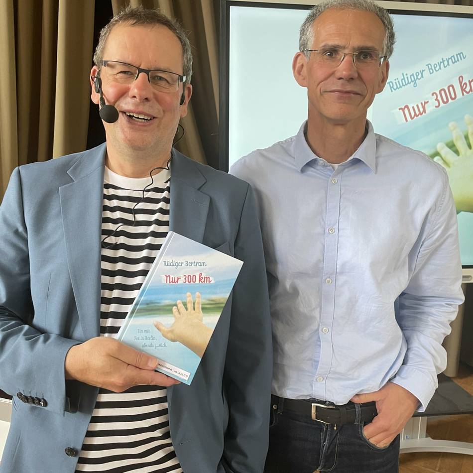 Förderung der Lesekompetenz: Rüdiger Bertram begeistert bei Autorenlesung an der LFS
