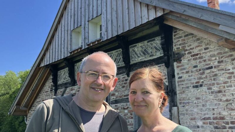 Das „Da Ida“ in Hünxe-Gartrop: Kuchen und Kultur genießen in historischer Scheune