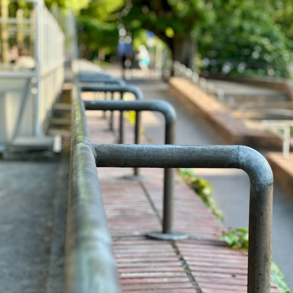 Nach Brücken-Prüfung: Neues Geländer an der Grevenbroicher Erft-Promenade geplant