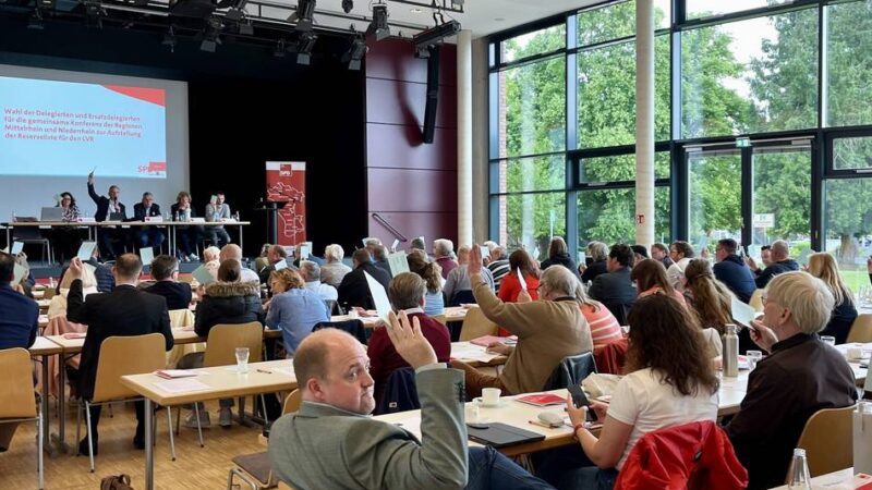 Gut besuchte Versammlung: SPD wählt Kreistagskandidaten – bekannte Namen und einige Newcomer