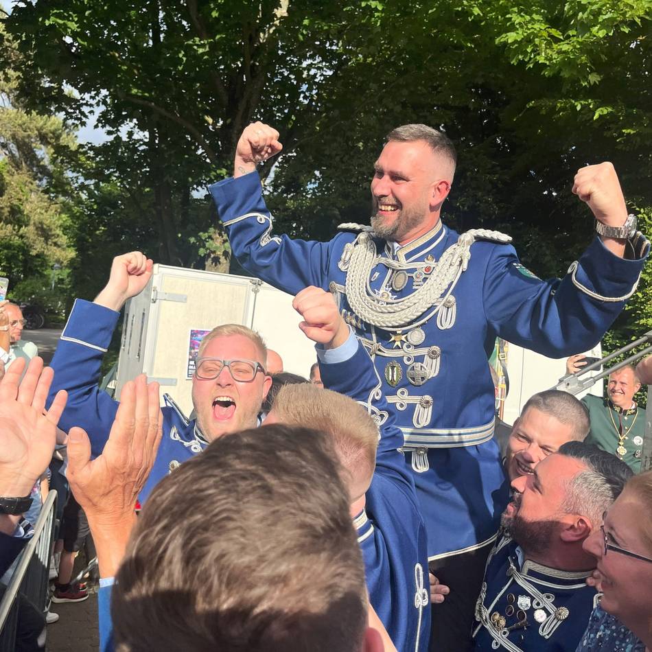 Schützenfest in Büderich: Mit nur einem Schuss zum Schützenkönig