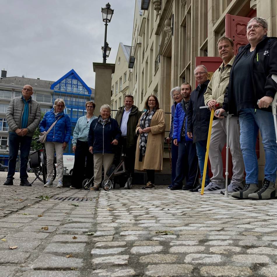 Pflasteroberfläche abgeschliffen: Wie der holprige Große Markt in Wesel barrierefrei werden soll
