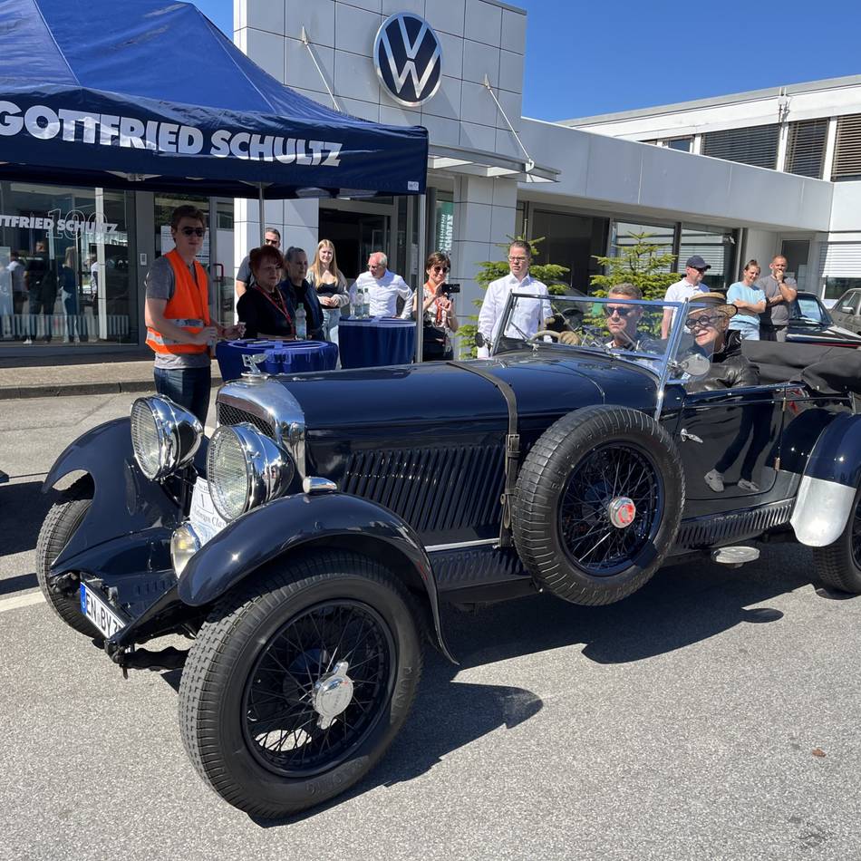 13. Ratingen Classic: Das älteste Fahrzeug auf dem Siegertreppchen