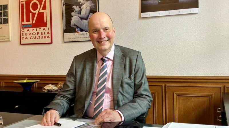 Gewerbesteuerplus und Geld auf der hohen Kante: Neuss entkommt dem Schreckgespenst Haushaltssicherung