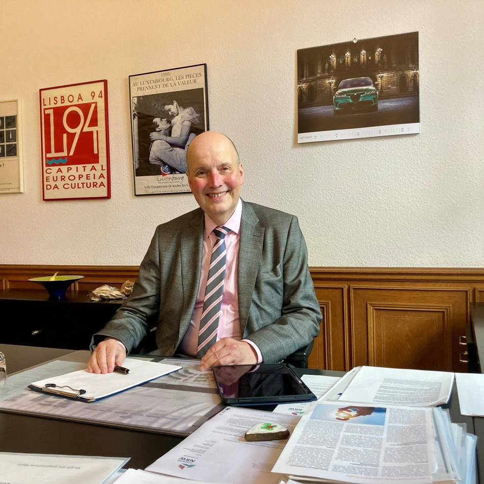 Gewerbesteuerplus und Geld auf der hohen Kante: Neuss entkommt dem Schreckgespenst Haushaltssicherung