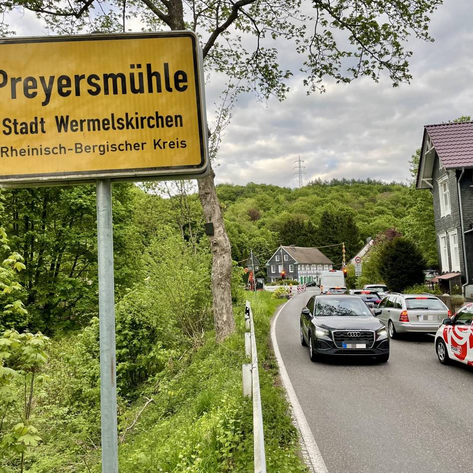 An der Stadtgrenze Wermelskirchen / Remscheid: „Man rechnet immer damit, dass es hier kracht“
