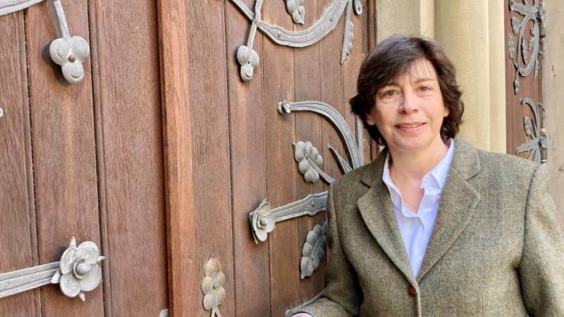 Christuskirche in Neuss: Erbschaft beschleunigt Sanierung historischer Kirchenportale
