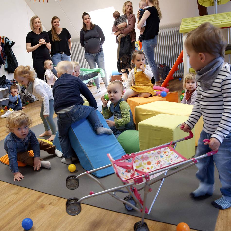 Labbecker Krabbelgruppe in Elterninitiative: Schon Ungeborene sind auf der Warteliste