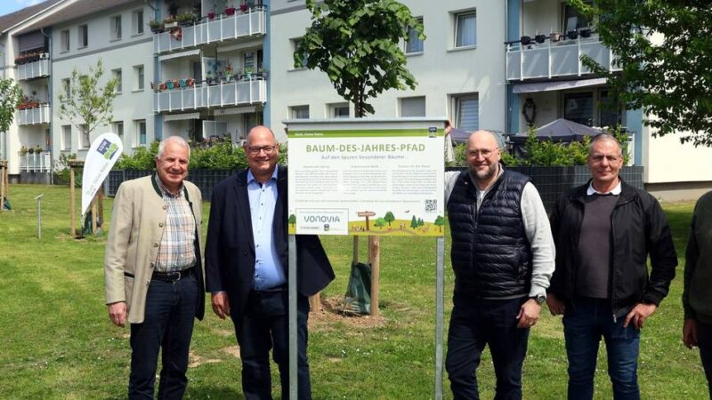Stadtbegrünung in Leverkusen: „Baum-des-Jahres-Pfad“ im vollen Grün