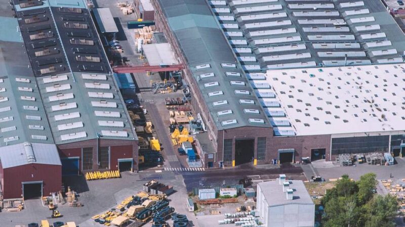 In Düsseldorf ansässig: Komatsu baut Werk in Benrath aus