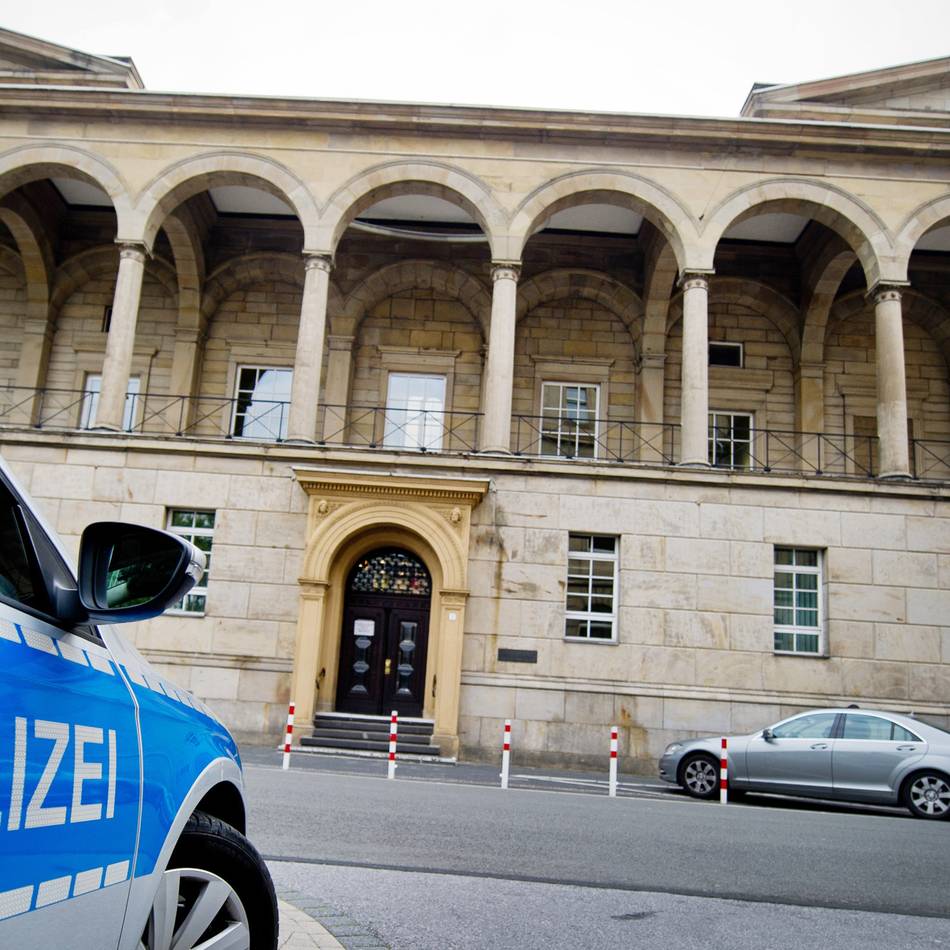 Nach der gescheiterten Berufung soll es nun in die Revision gehen: Urteil wegen „Volksverhetzung“ gegen AfD-Ratsfrau aus Mettmann bestätigt
