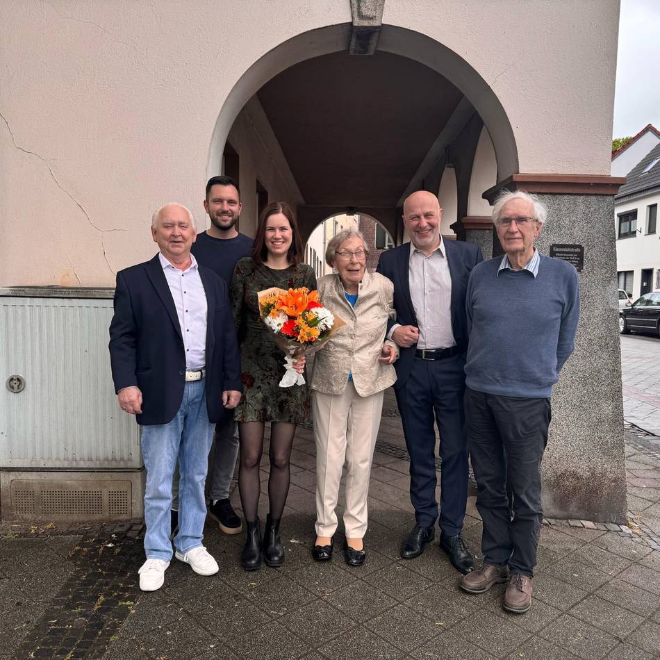 Kommunalpolitik: SPD Rheinberg ehrt langjährige Mitglieder