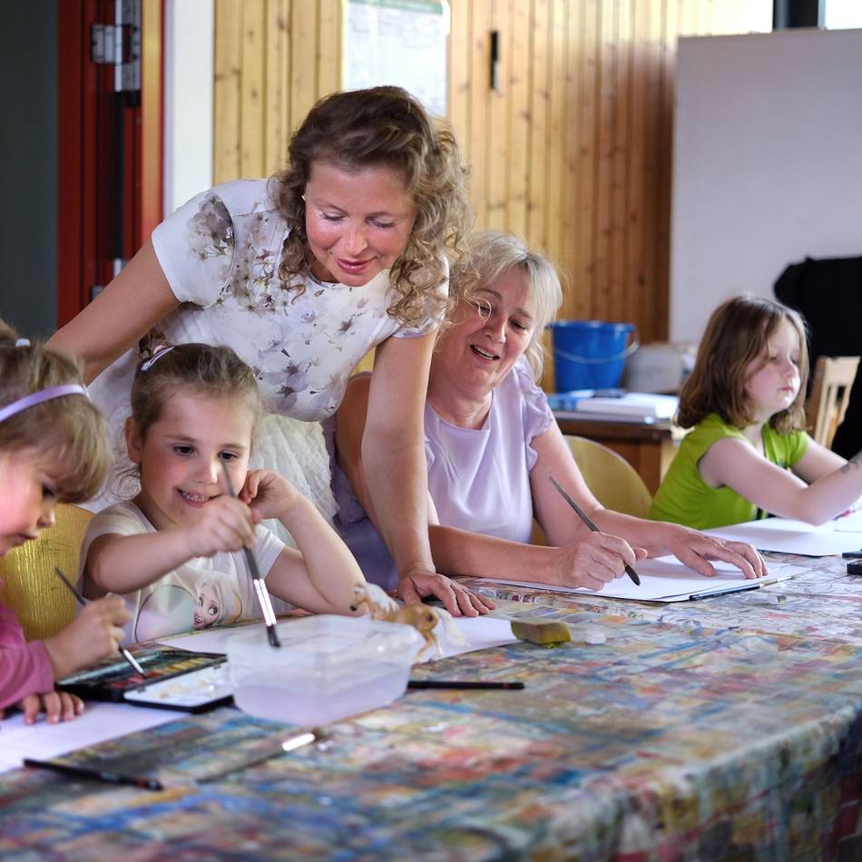 Im Mehrgnerationenhaus Mettmann ist Kreativität gefragt: Einfach Malen und den Alltag vergessen