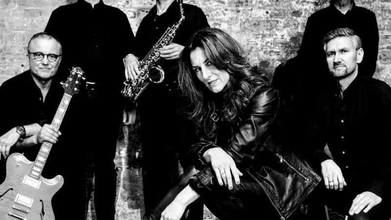 Düsseldorfer Band in Hückeswagen zu Gast: Funk & Soul zum Mitgrooven mit „Sunny Side Up“