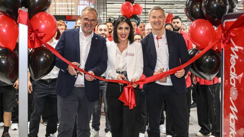 Neueröffnung im Rheinpark-Center: Neuss hat jetzt zwei Media-Märkte