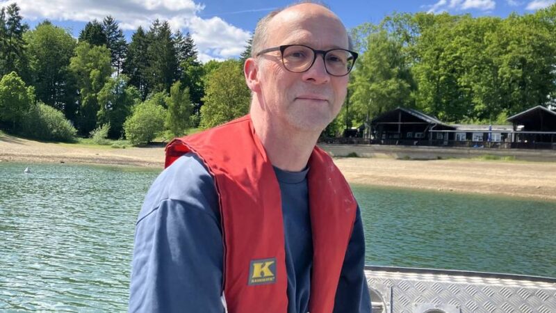 Wasserqualität der Bever-Talsperre in Hückeswagen kontrolliert: „Jeder Schwimmer ist für sich selbst verantwortlich“