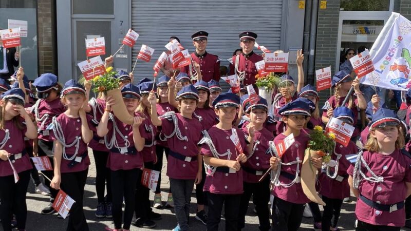 Mini-Parade in der Nordstadt: So feiern die Further Kinder ihr eigenes Schützenfest