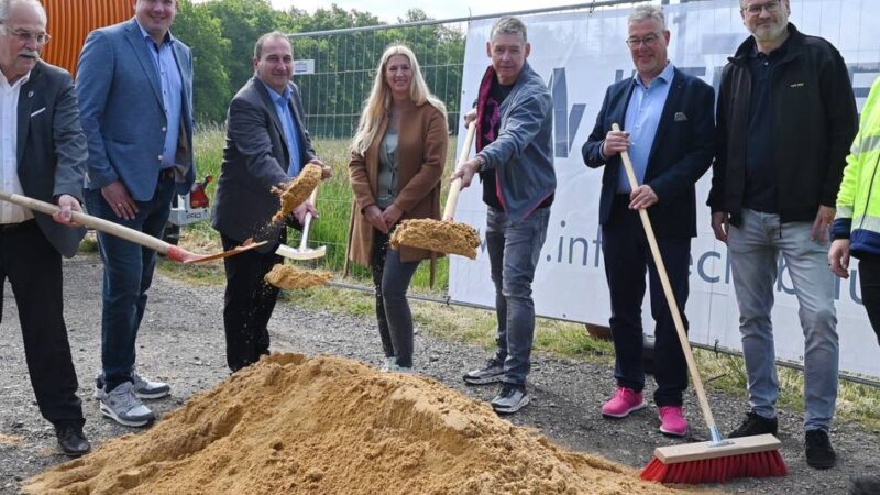 Digitale Infrastruktur in Radevormwald: Der Ausbau des Glasfasernetzes beginnt