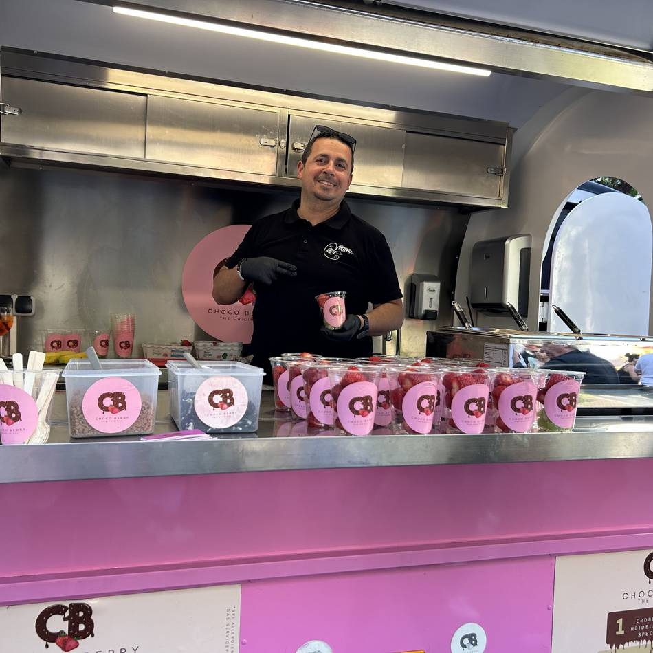 Erfolgreiches Angebot in Dormagen: Streetfood am Feierabend – von süß bis scharf