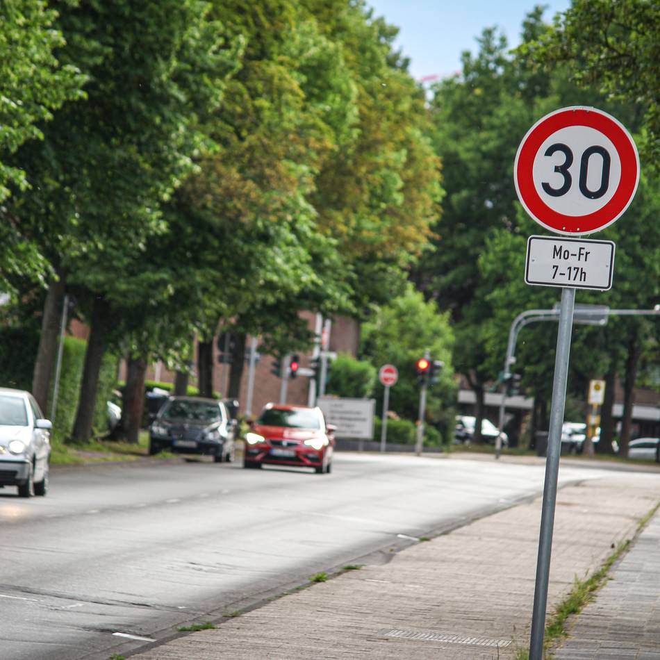 Lärmaktionsplan in Grevenbroich: SPD fordert konsequente Umsetzung von Tempo 30