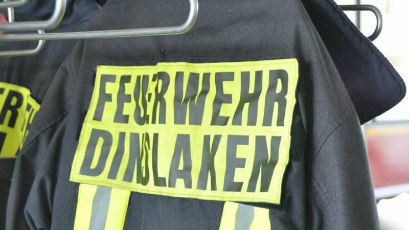 Einsatz in Dinslaken: Feuerwehr sucht vergeblich nach Feuer