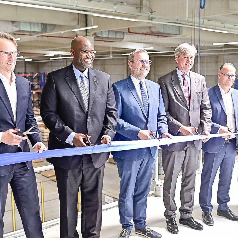 Logistikzentrum an der B9 eröffnet: Weltkonzern Boeing sieht Dormagen als Drehscheibe