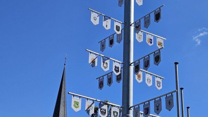 Projekt der St. Sebastianus Bruderschaft Kleinenbroich: Mit Gildenbaum „etwas für die Ewigkeit geschaffen“