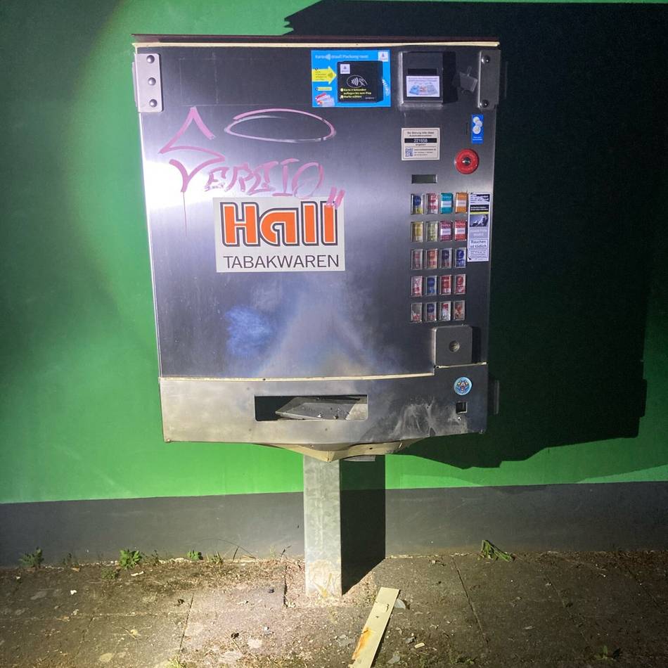 Straftat in Hilden: Erneut versuchte Sprengung von Zigarettenautomat