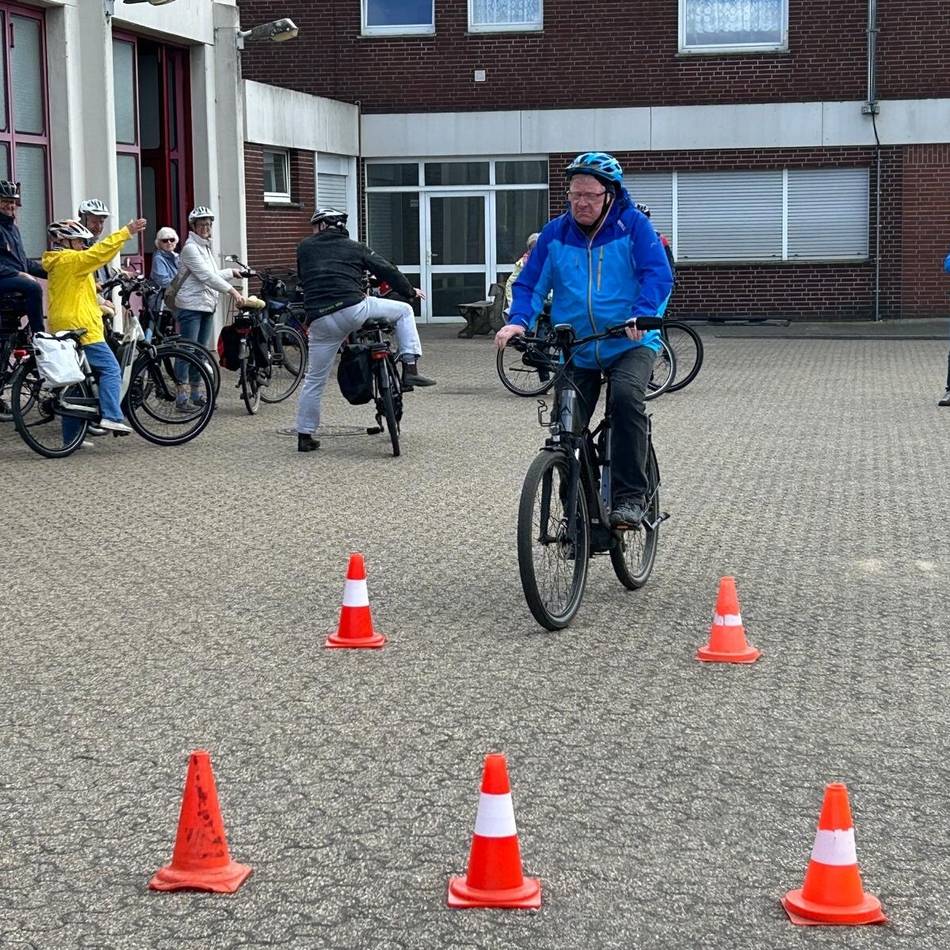 Veranstaltung in Weeze: So war das E-Bike-Training für Senioren