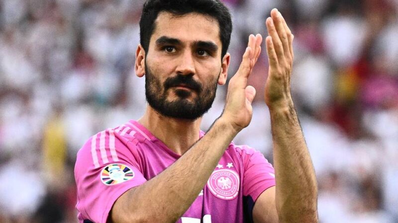 Würdigung durch das Land NRW: Fußballspieler Gündogan wird mit Mevlüde-Genç-Medaille ausgezeichnet