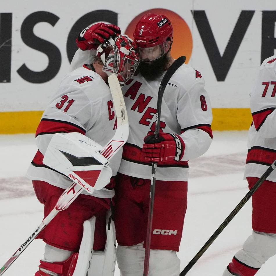 Eishockey: NHL: Sturm und Florida vergeben ersten Matchball