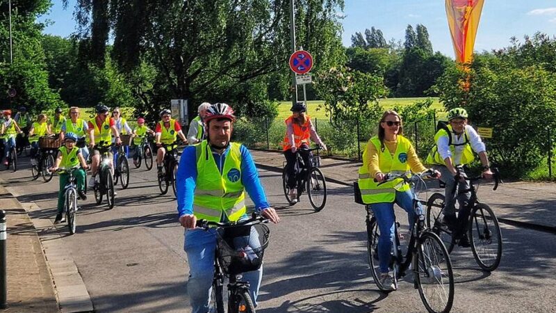 Auftakt zur Aktion Stadtradeln: Meerbusch trat wieder gemeinsam in die Pedale