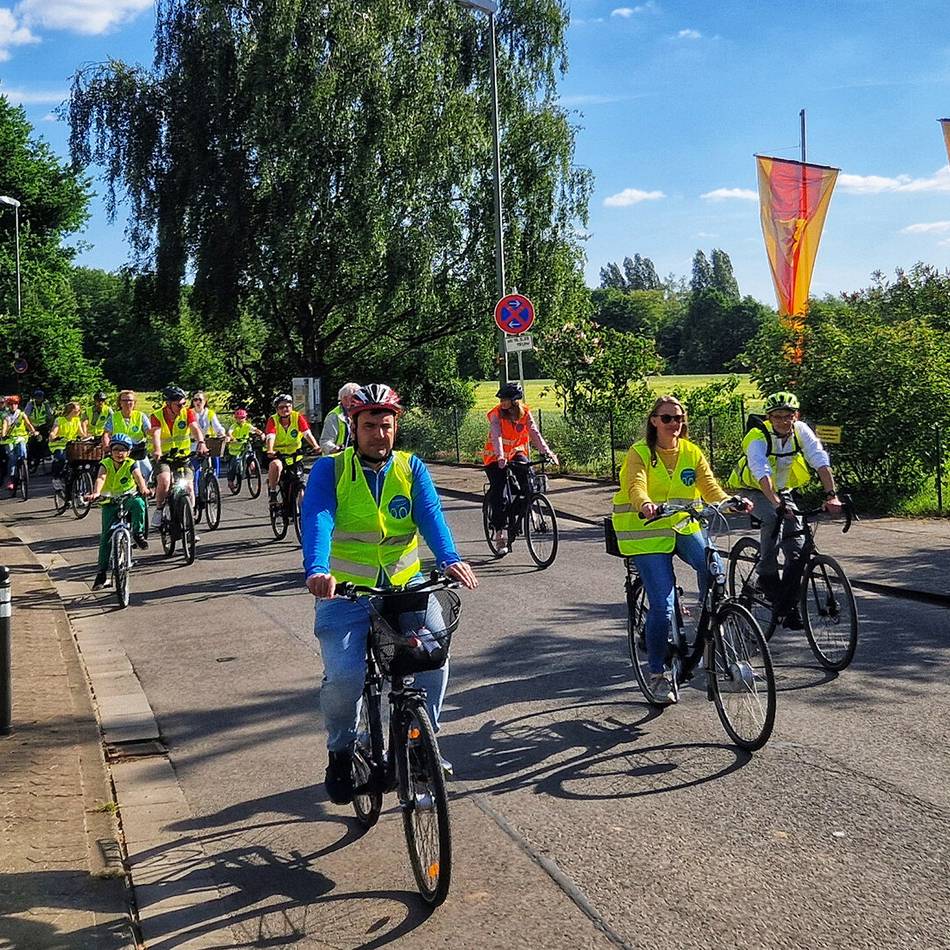 Auftakt zur Aktion Stadtradeln: Meerbusch trat wieder gemeinsam in die Pedale