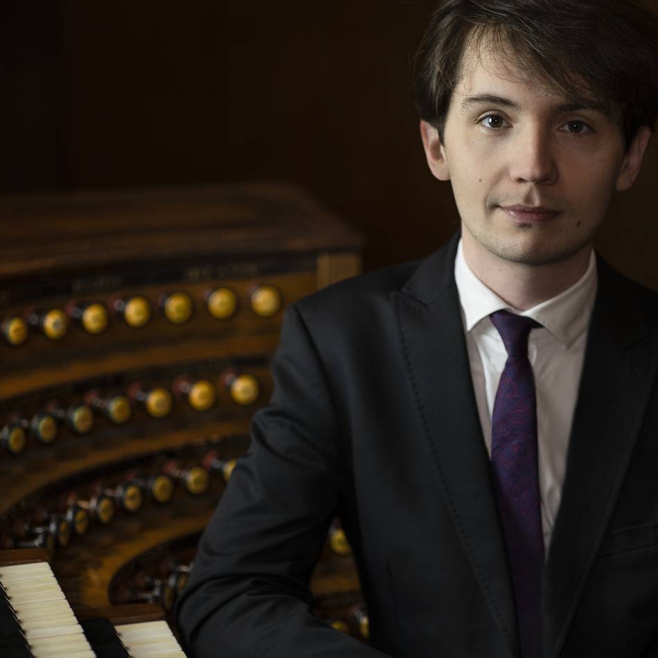 Musik in St. Peter und Paul: Ein großes Talent an der Orgel spielt