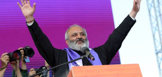 Armenien: Anführer von Massenprotesten Bagrat Galstanjan festgenommen