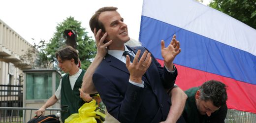 Emmanuel Macron: Greenpeace stiehlt Wachsfigur aus Museum in Paris