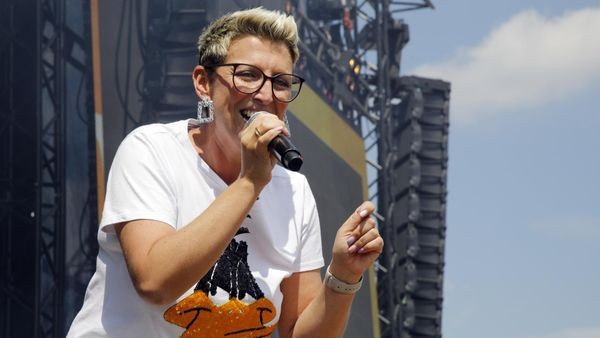 Isa Glücklich bei Circus Probst: Wir verlosen 100 Tickets