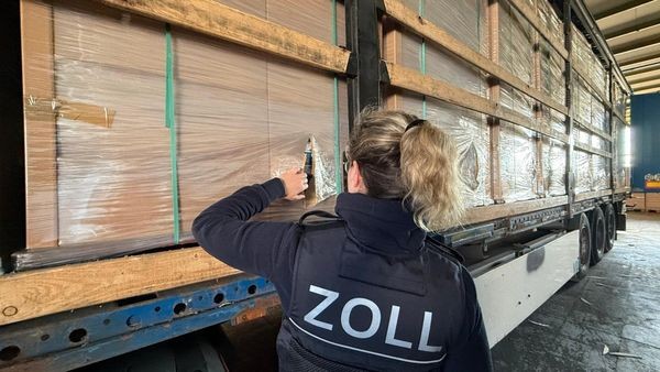 Steuerhinterziehung in Millionenhöhe: Ein Zeuge packt aus