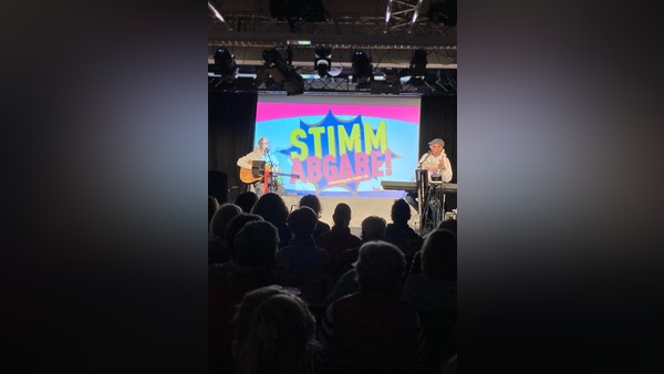 Mitsingkonzert: Karaoke auf Heiligenhauser Art