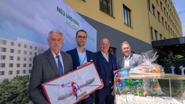 100 Millionen Euro für Velbert: Neubau eröffnet