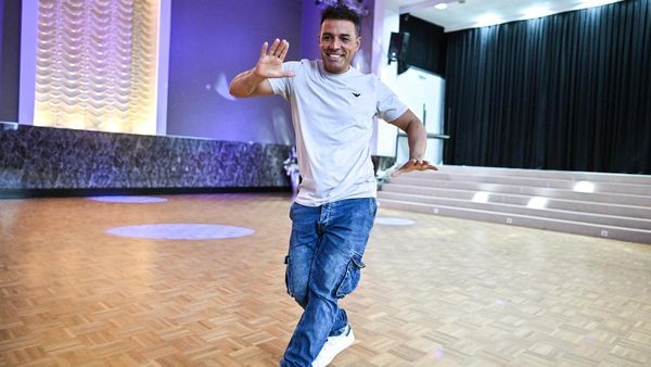 Zumba in Velbert: Ein Schweißer bringt alle Herzen zum Tanzen