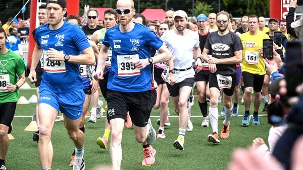 Größter Lauf in Velbert: Rekordteilnehmer, Hitze und Verkehrsregelung