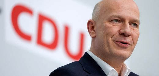 Deutschlandticket: Kai Wegner zweifelt an der Zukunft der Finanzierung
