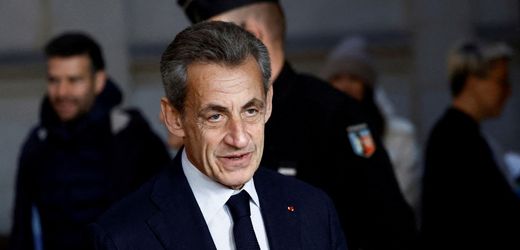 Nicolas Sarkozy: Frankreichs Ex-Präsident fliegt aus der Ehrenlegion