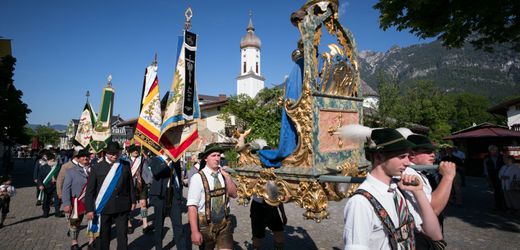 Fronleichnam: Was feiern Christen an diesem Feiertag?