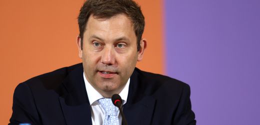Lars Klingbeil: SPD-Chef fühlt sich durch »Manifest« zur Außenpolitik nicht persönlich angegriffen