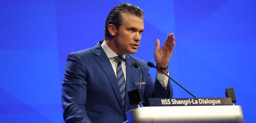 US-Verteidigungsminister Pete Hegseth sagt China den Kampf an – scharf wie keiner vor ihm