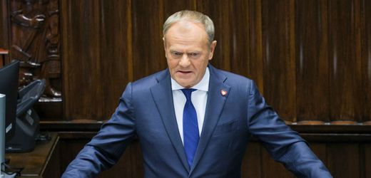 Donald Tusk: Premierminister von Polen gewinnt Vertrauensfrage im Parlament