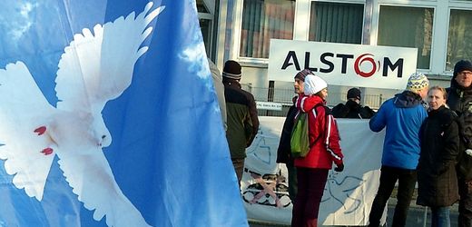Alstom-Chef Henri Poupart-Lafarge verteidigt den Verkauf des Werks in Görlitz