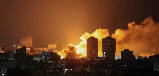 Ukraine: Tote und Verletzte bei massivem Luftangriff auf Kyjiw